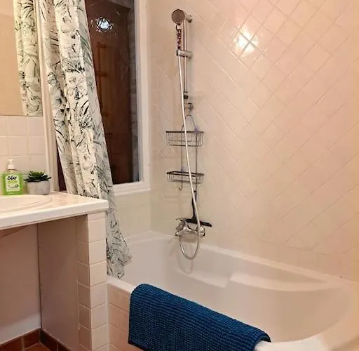 度假居 Authentique Maison Du Quercy Varaire