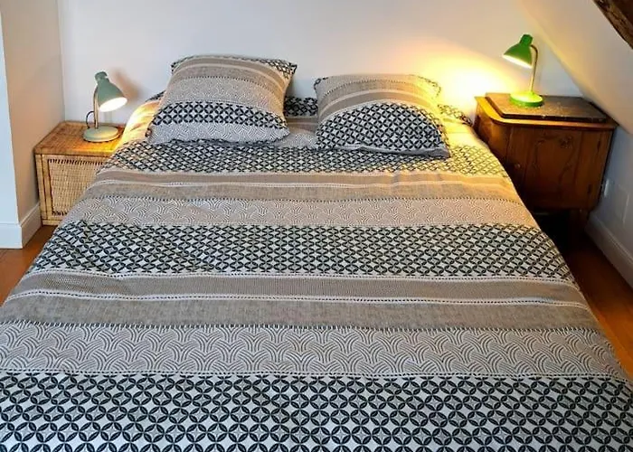 Authentique Maison Du Quercy Varaire