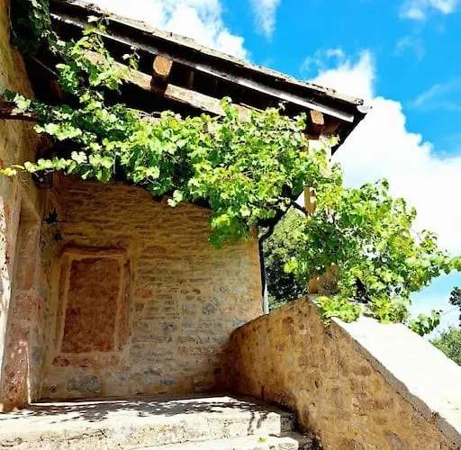 度假居 Authentique Maison Du Quercy Varaire